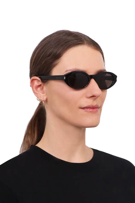 ysl black sunnies